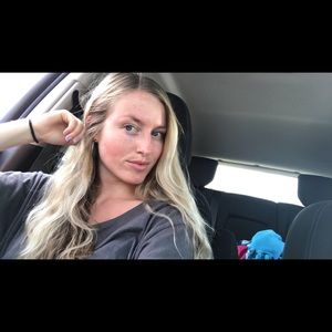 Meet your Posher, Lindsey